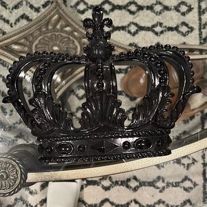 Hobby Lobby crown